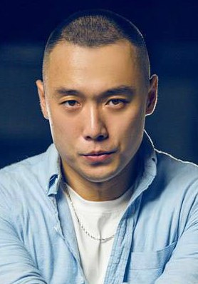 Junhang Fan