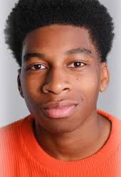 阿玛里·巴克斯