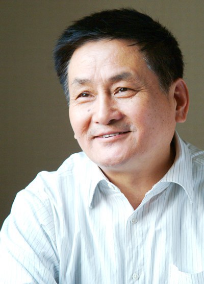 Xin Ye