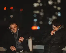 忽喇喇似大厦倾