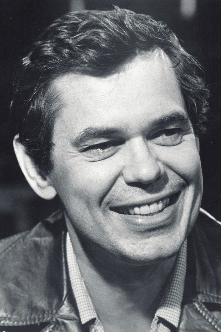 莱斯利·卡尔森