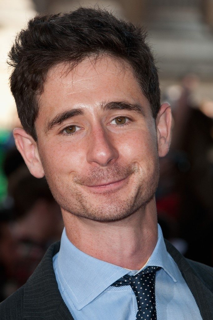 迈克尔·莱斯利