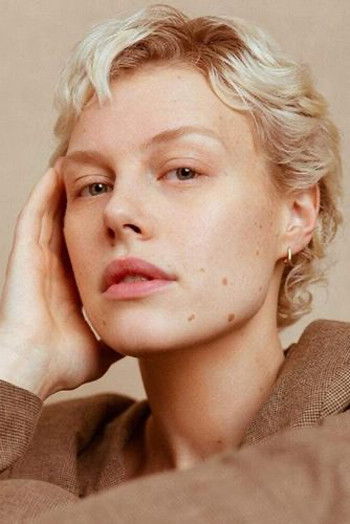 汉娜·范·德·韦斯特休森