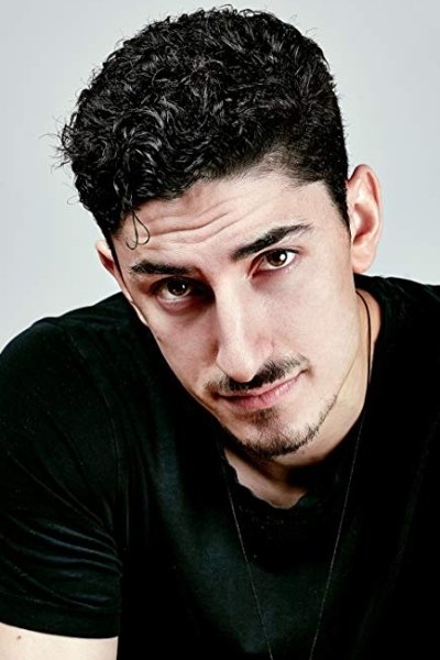 纳迪夫·莫尔乔