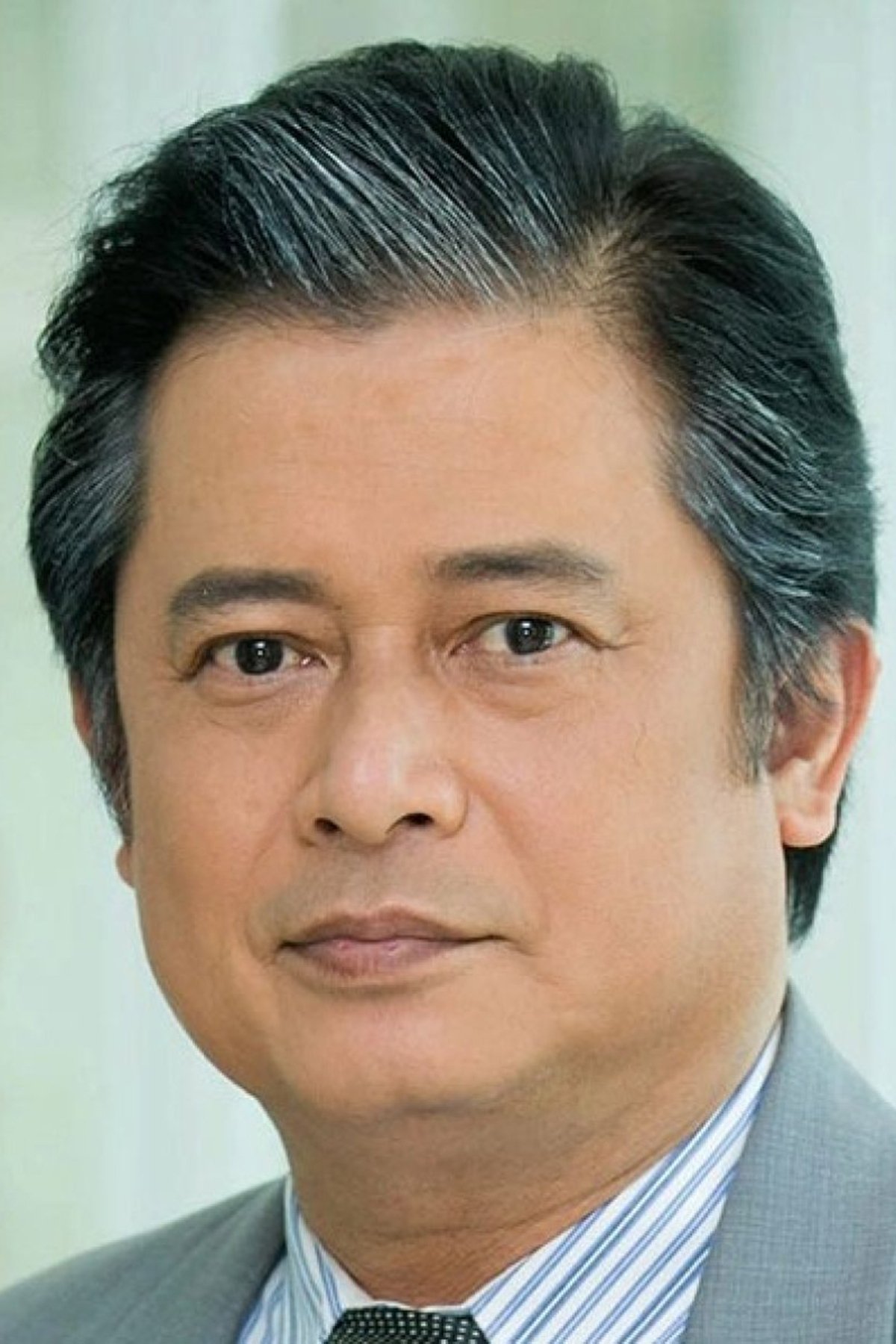 桑提苏克·普罗姆斯利