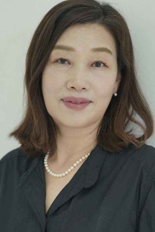 金在英