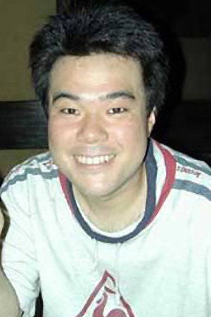 石冢坚