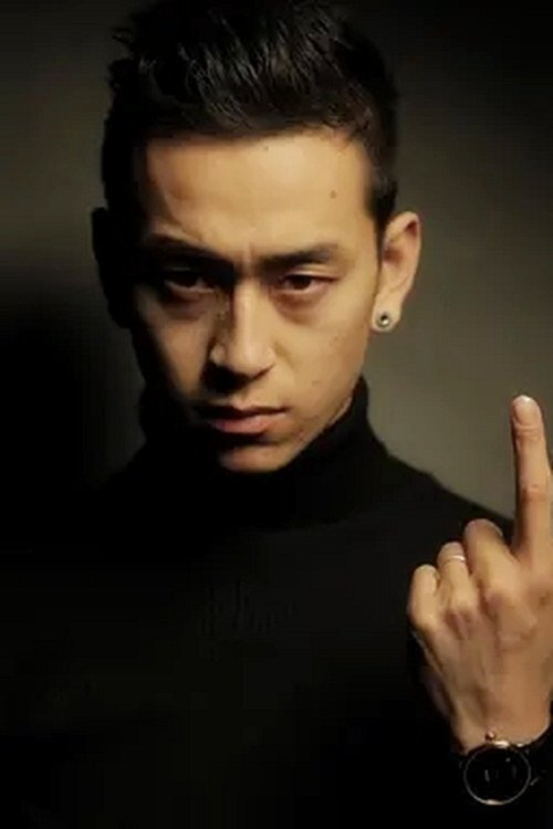 杨羽
