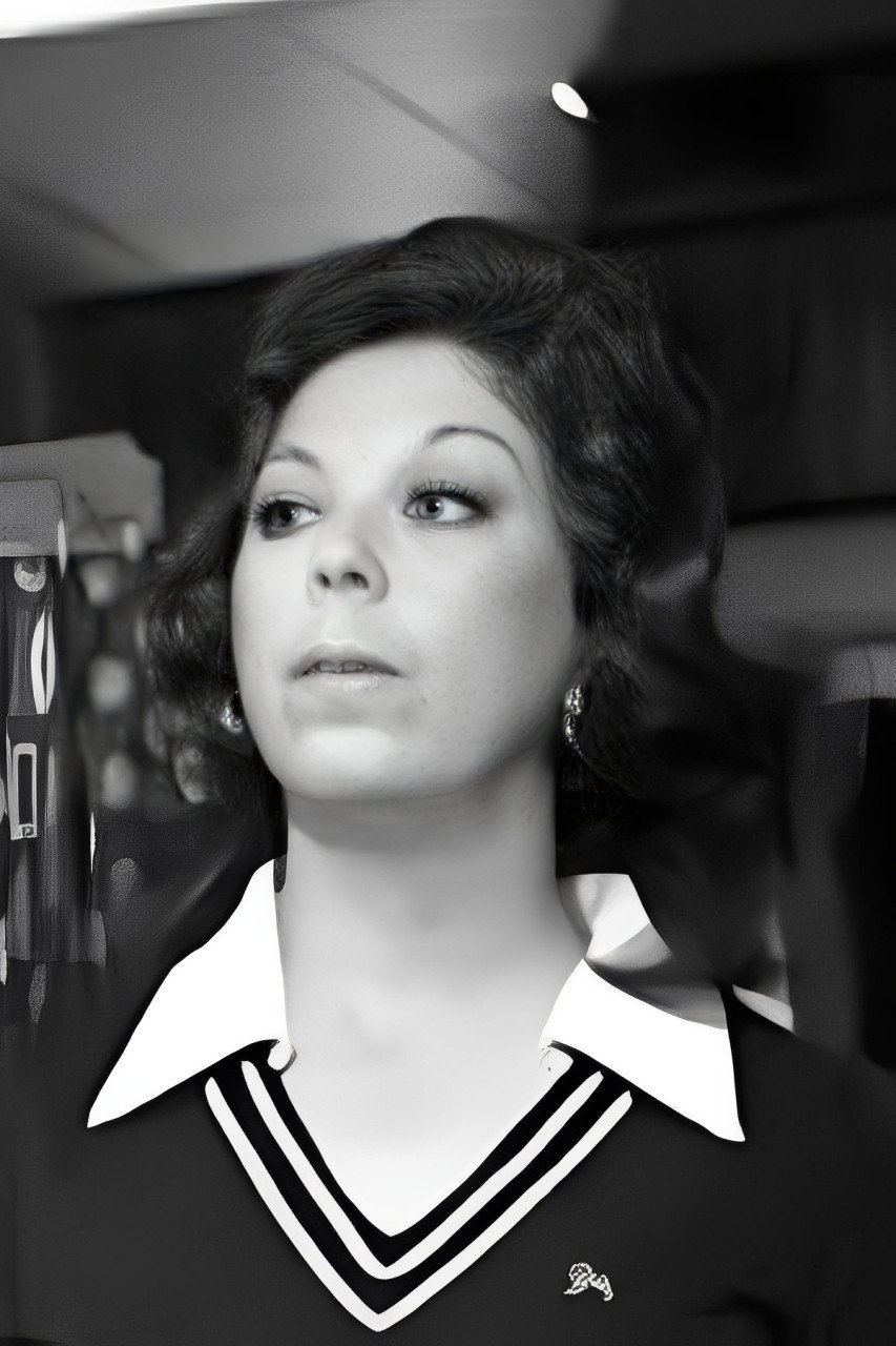 Lúcia Mello