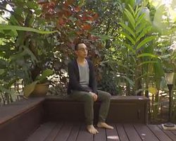 执着的艺术家 静默的抗争者：阿彼察邦·韦拉斯哈古