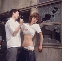 现代娼妇考：制服下的痛