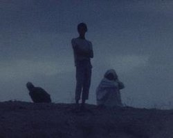 家庭电影，在'处女之床'的片场