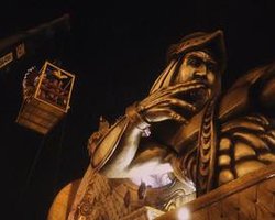 Cantos de um livro sagrado