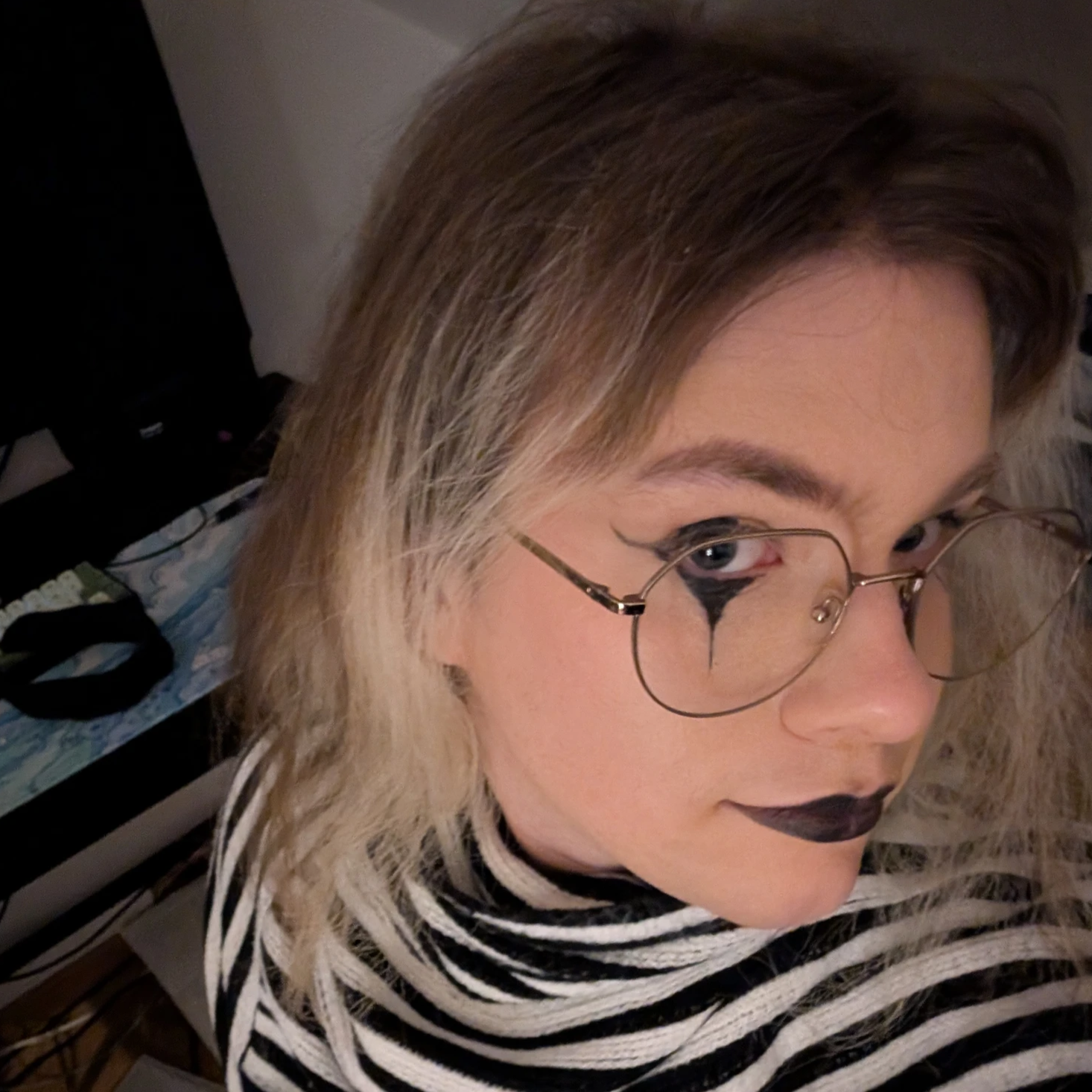 Avatar for luna 🖤💛