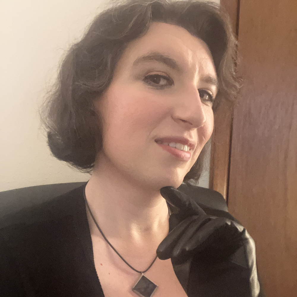 Avatar for T A U
